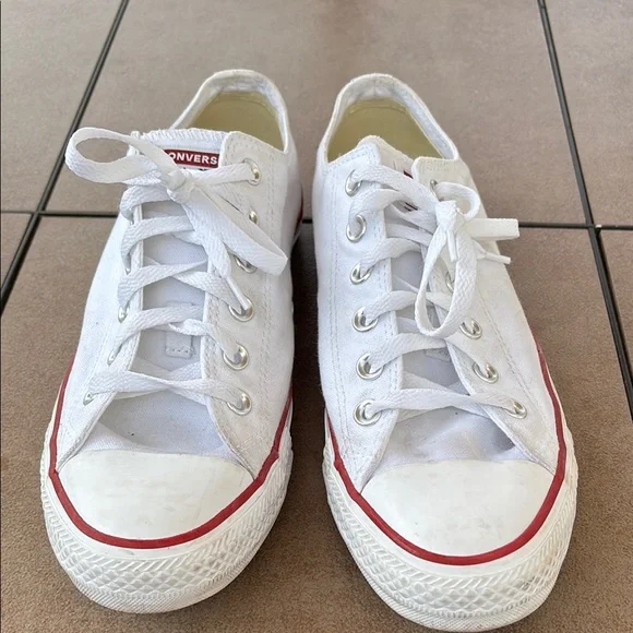 Converse | Shoes | Converse Mens 8 Ladies White Sneakers  display picture 1